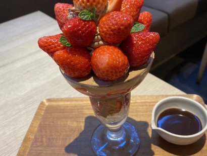 「モダンな外観と多彩なお菓子が魅力の菓寮 伊藤軒」